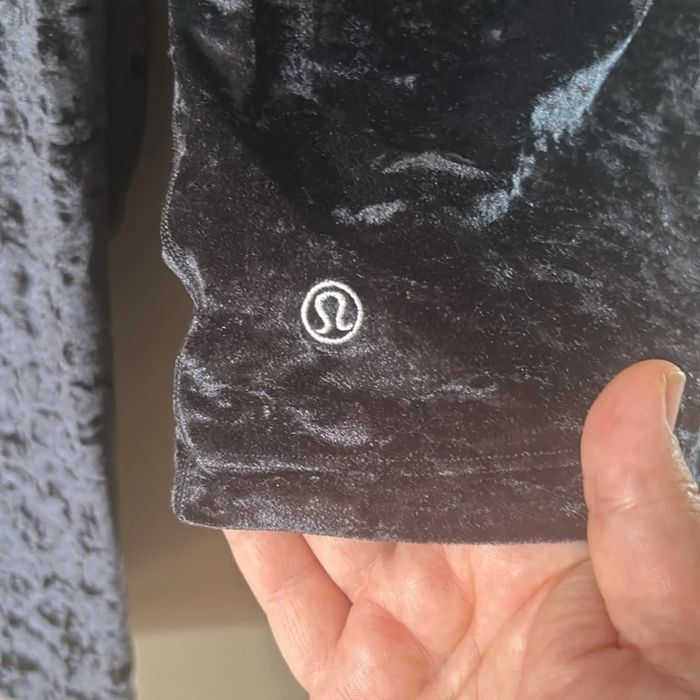 Lululemon All Aligned Mock Neck Crushed Velvet Long Sleeve Black, Size 10